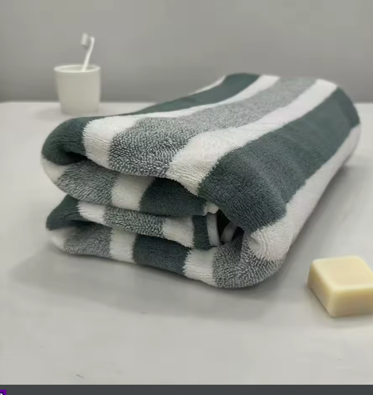 1-pack thick bath towel, strong water absorption and quick drying, non shedding, durable - very suitable for families, beaches,